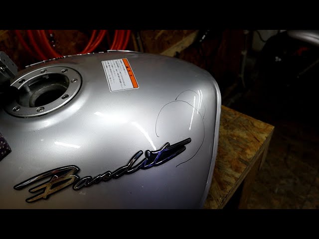 ガソリンタンクの現状確認【Bandit250 GJ77A】 - YouTube