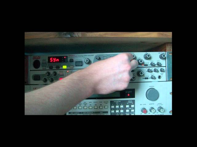 Akai MFC42 Analogue Filter Demo - YouTube