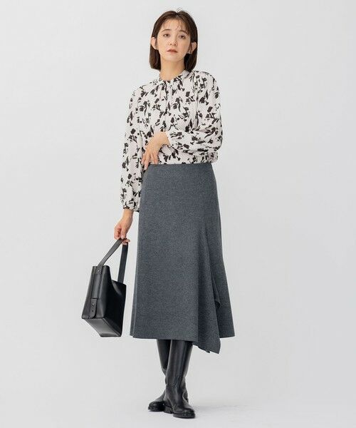 セール】 ウール圧縮スムース アシンメトリー フレアスカート （ミニ