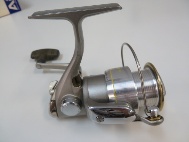 ジャンク品 トーナメントZ 2500SiA 部品取り ダイワ トーナメントZ