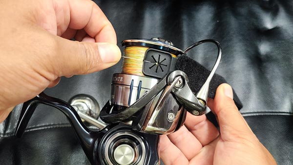 DAIWA新型】糸止め付きネオスプールバンド(A) | ルアーバンク公式ストア