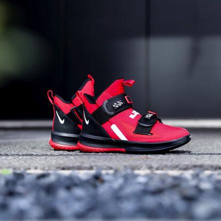 国内10月1日発売予定】ナイキ レブロン ソルジャー 13 SFG EP 全2色