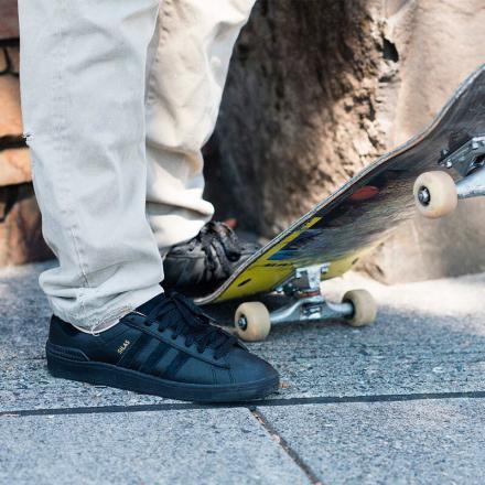 国内11月9日発売予定】 アディダス スケートボーディング キャンパス