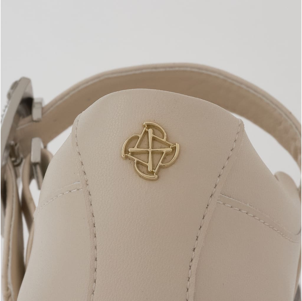 靴・バッグのダイアナ通販サイト ｜ HE46501: シューズ 【dianashoes.com】