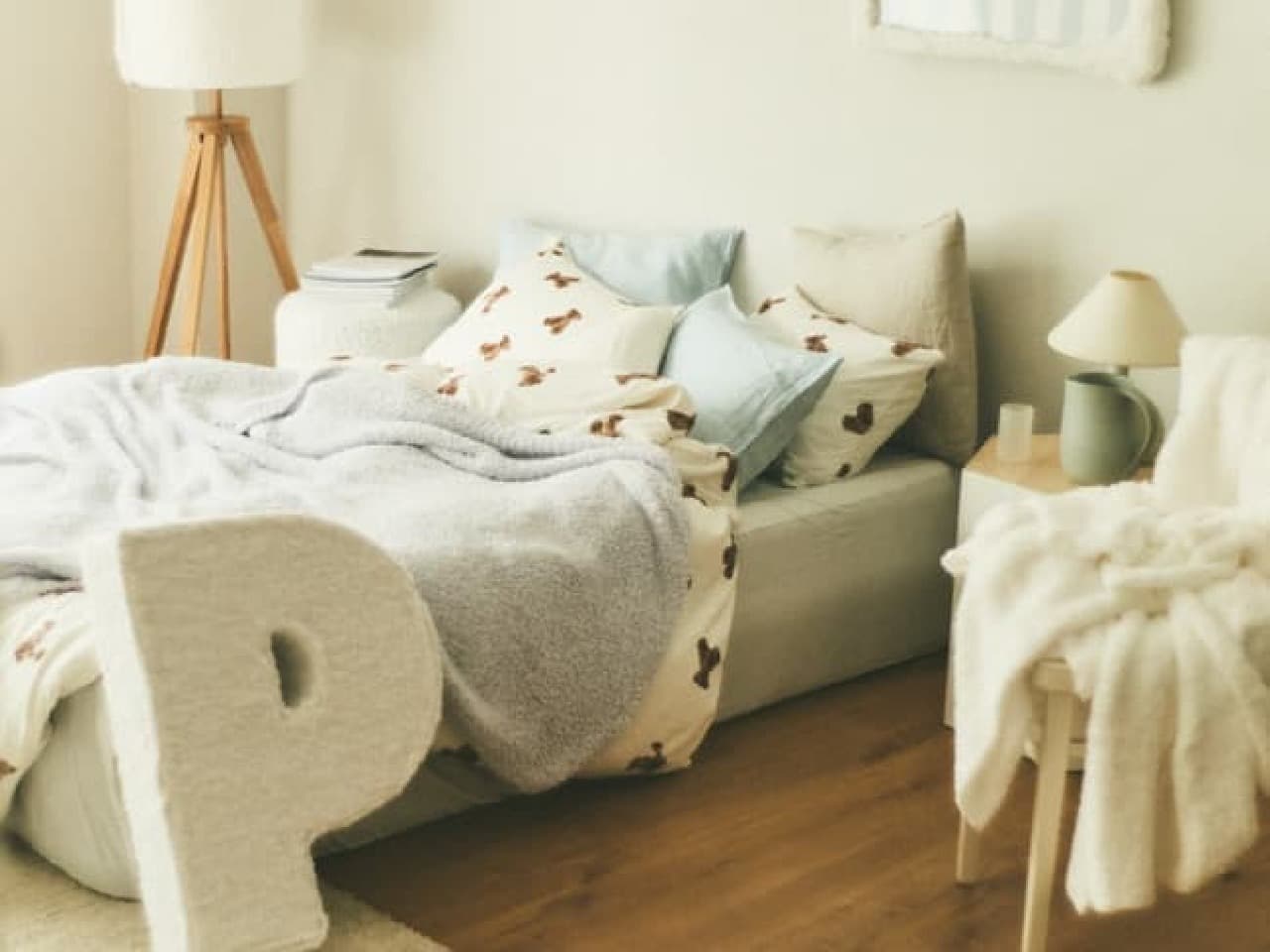 ジェラート ピケから寝具ブランド -- イチゴ柄シーツ・ふわふわ抱き枕