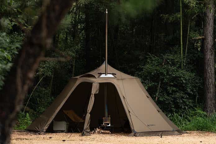 2万円台〜】薪ストーブが使える！ソロ&デュオ向け「煙突穴付きテント