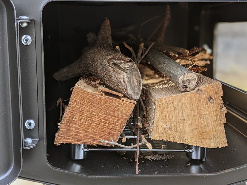 キャプテンスタッグ 薪ストーブ 初火入れレポート【薪ストーブ準備編