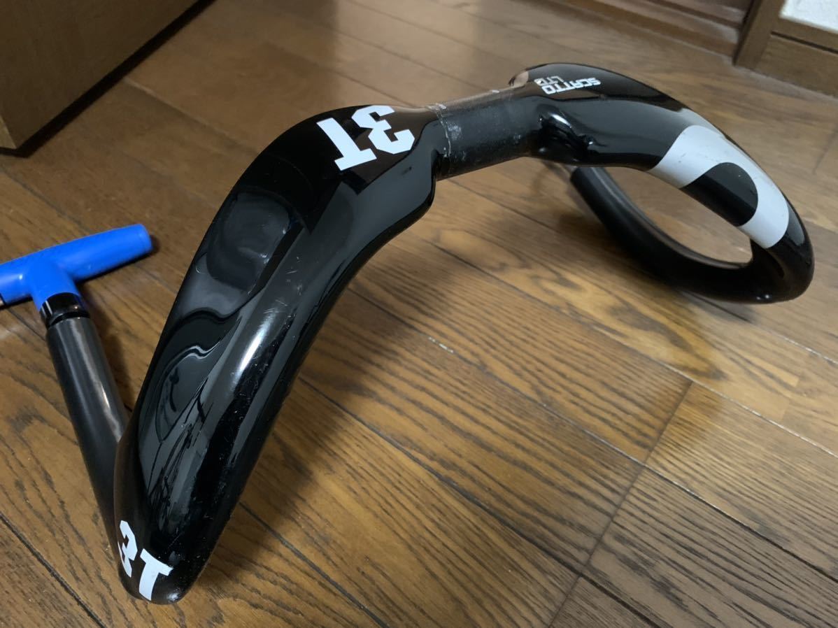 3T SCATTOハンドル ブラック 3T Scatto LTD Track Handlebar 31.8mm