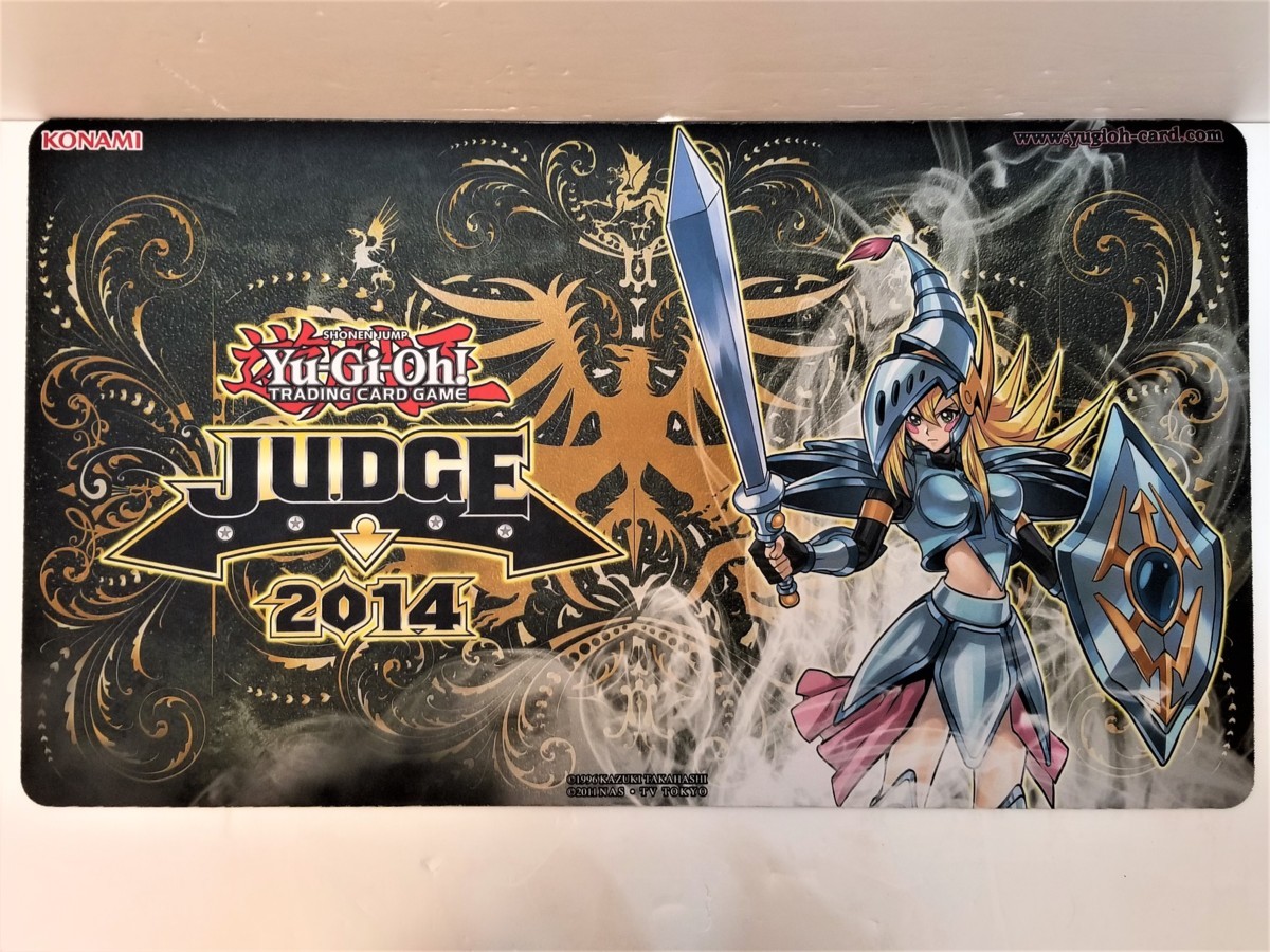 中古】遊戯王 海外版 竜騎士 ブラック・マジシャン・ガール JUDGE 2014