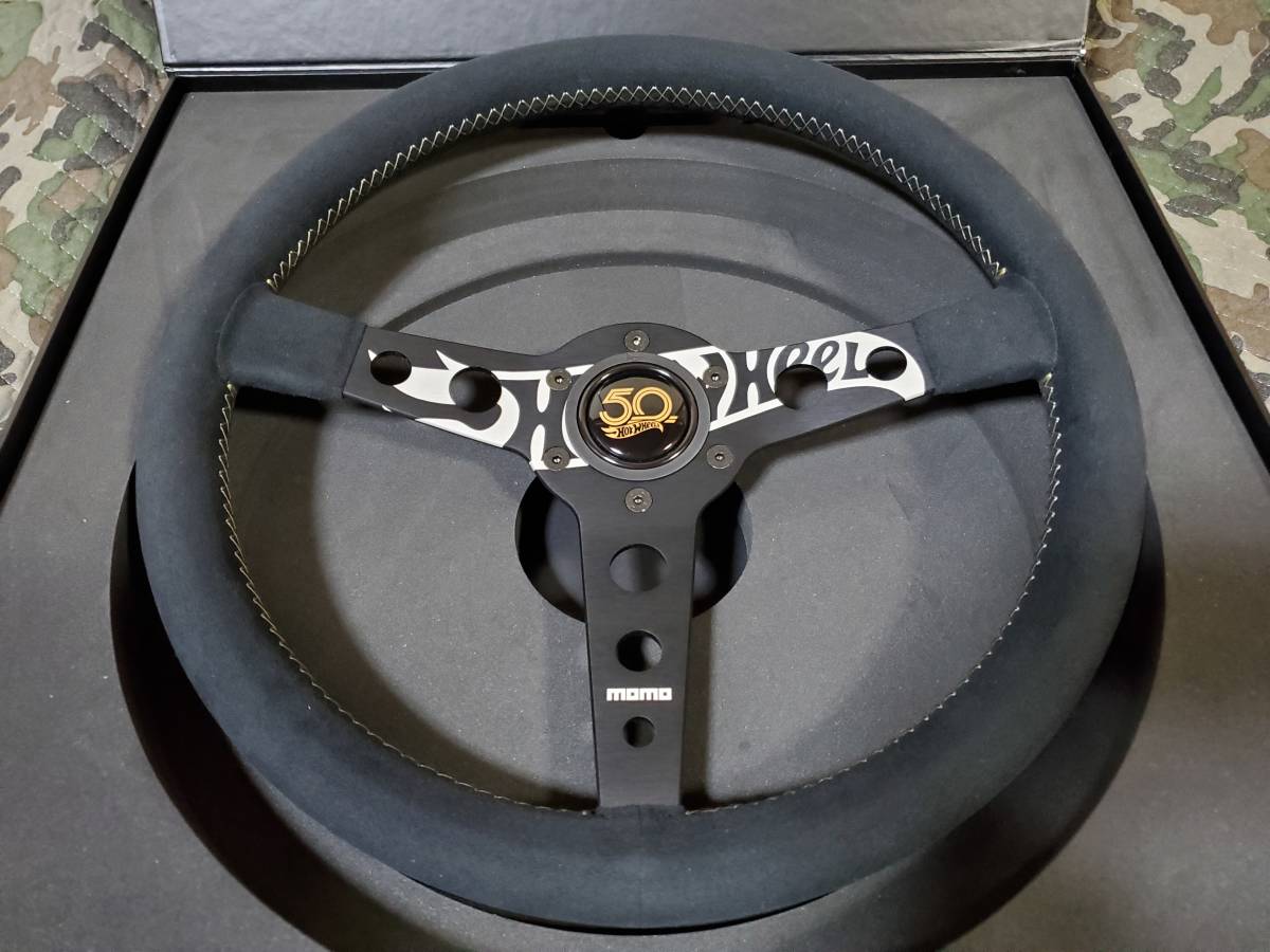 MOMO Hot Wheels ステアリングホイール 50周年記念 MOMO Hot Wheels