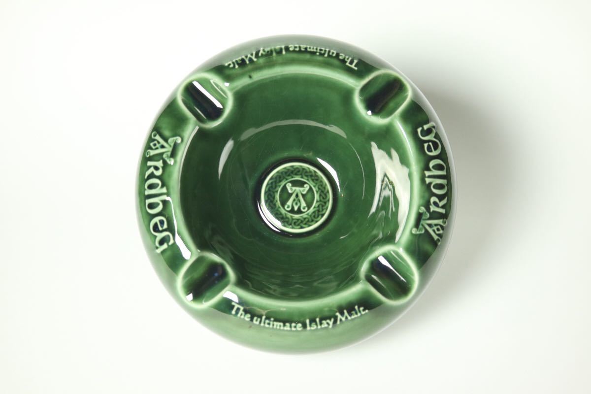 Ardbeg 陶器製灰皿 緑色