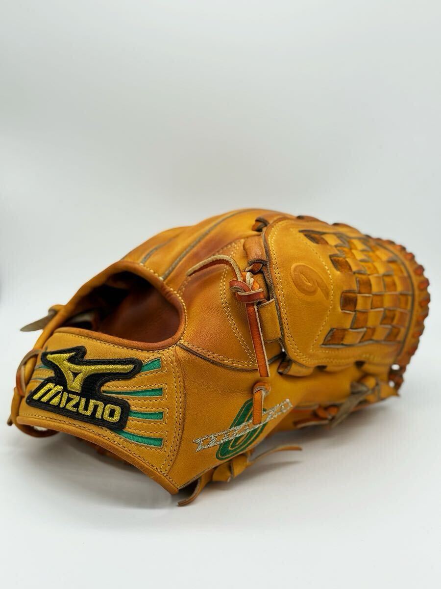 井端弘和氏 2010実使用 グラブ for Professional 井端弘和氏 2010実