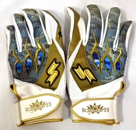 広島東洋カープ 菊池涼介選手 直筆サイン入りバッティンググローブ 実