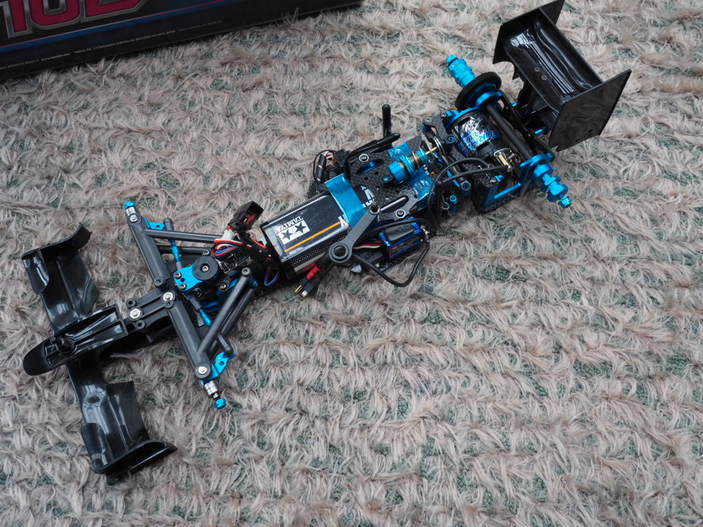 最終値下 タミヤ F1 TRF102シャーシ 新品ボディ付き 最終値下 タミヤ