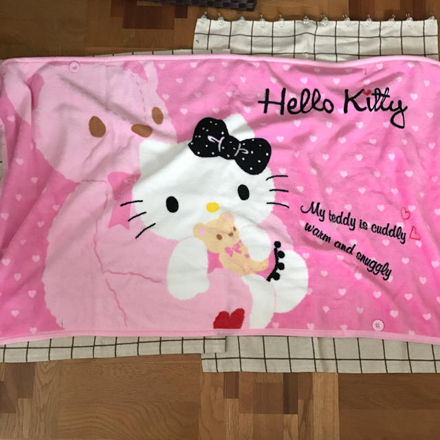 ハローキティ さくらんぼ 毛布 ブランケット レトロ ハローキティ
