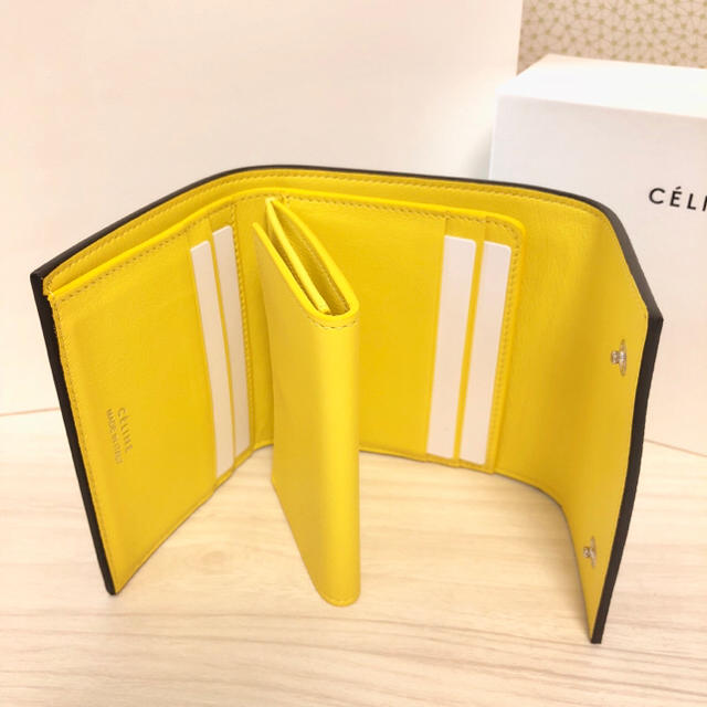CELINE 三つ折財布 黄色 財布 スモールフォールデッド マルチファンクション 3つ折り レザー