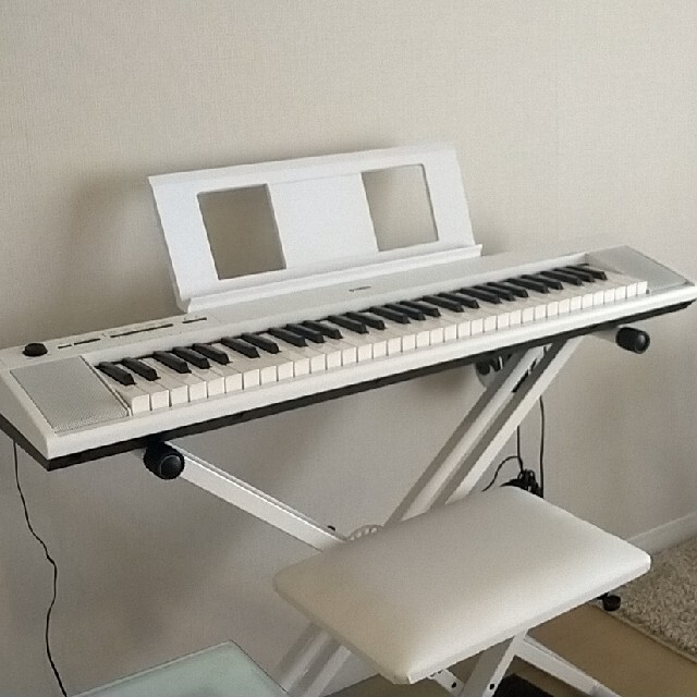中古美品4点セット】YAMAHA 電子ピアノ、スタンド、フットペダル、イス