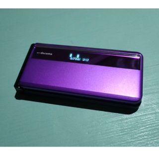 携帯電話本体 (パープル/紫色系)のフリマアイテム一覧