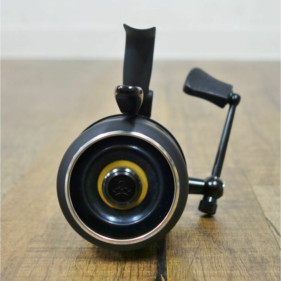 未使用 トライアングル TRY ANGLE TU-01 アンダースピンキャストリール