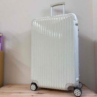 RIMOWA - RIMOWAサルサエアーホワイト 32L機内持ち込みOK梨花さん愛用