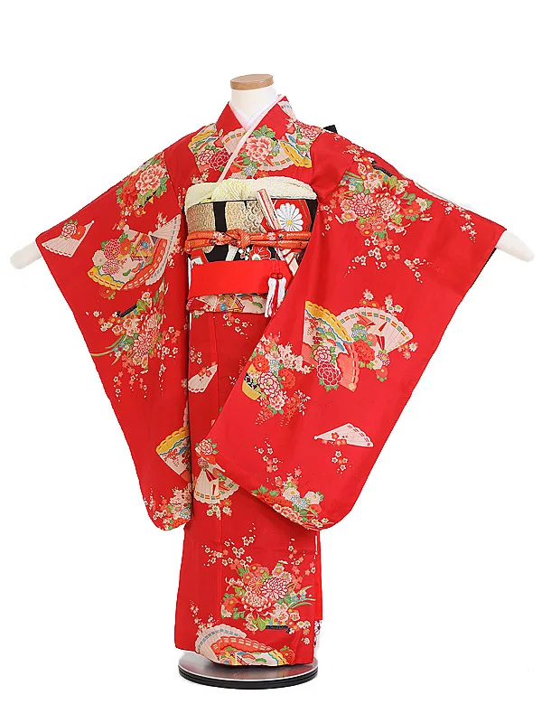 七五三にレトロなアンティーク着物がレンタルできます