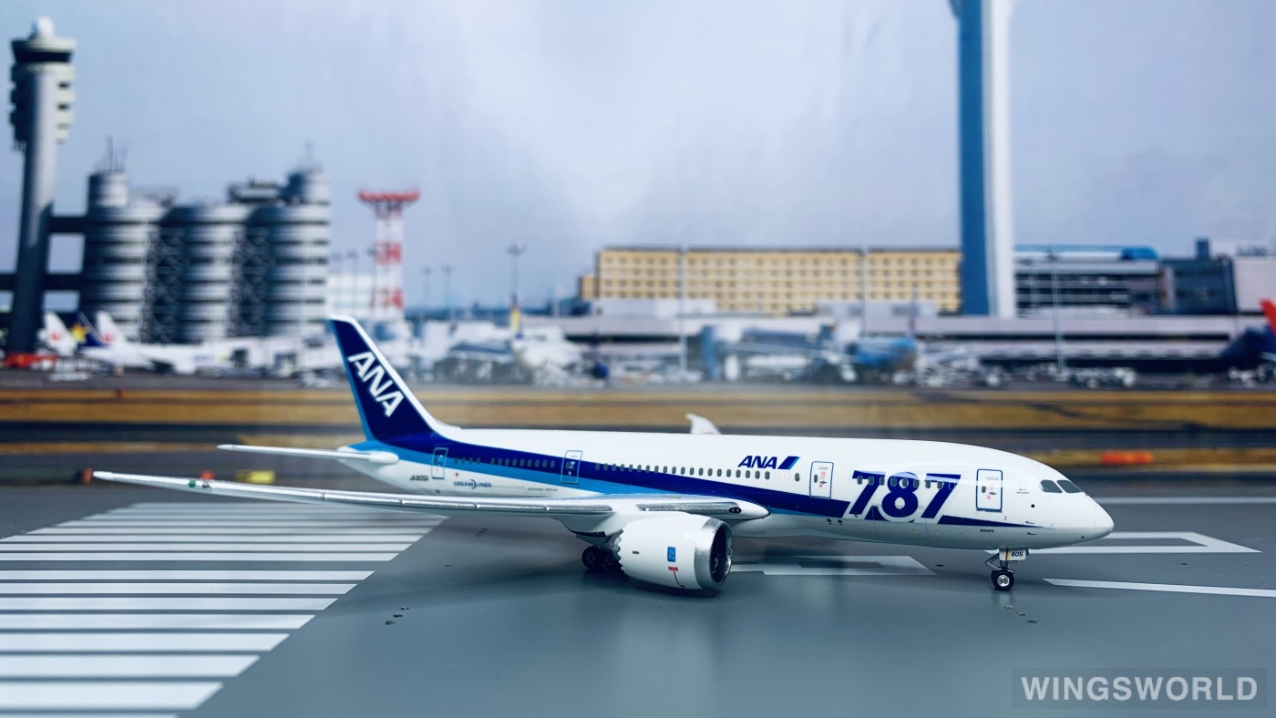 Phoenix 1:400 Boeing 787-8 ANA 全日空PH10585 JA805A 787 logo的照片