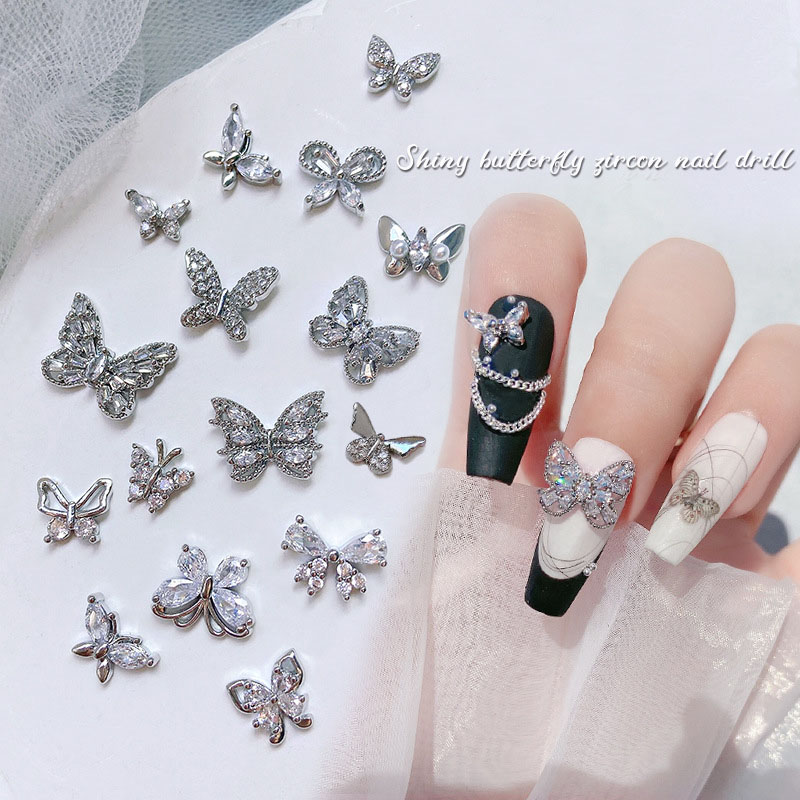 金属パーツ 豪華 デコパーツ ネイルパーツ 立体 ジルコニア 蝶