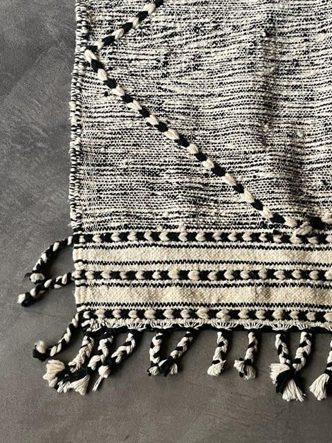 モロッコラグ「ZANAFIキリムキャメル」ブジャァッド産 ウール手織りラグ