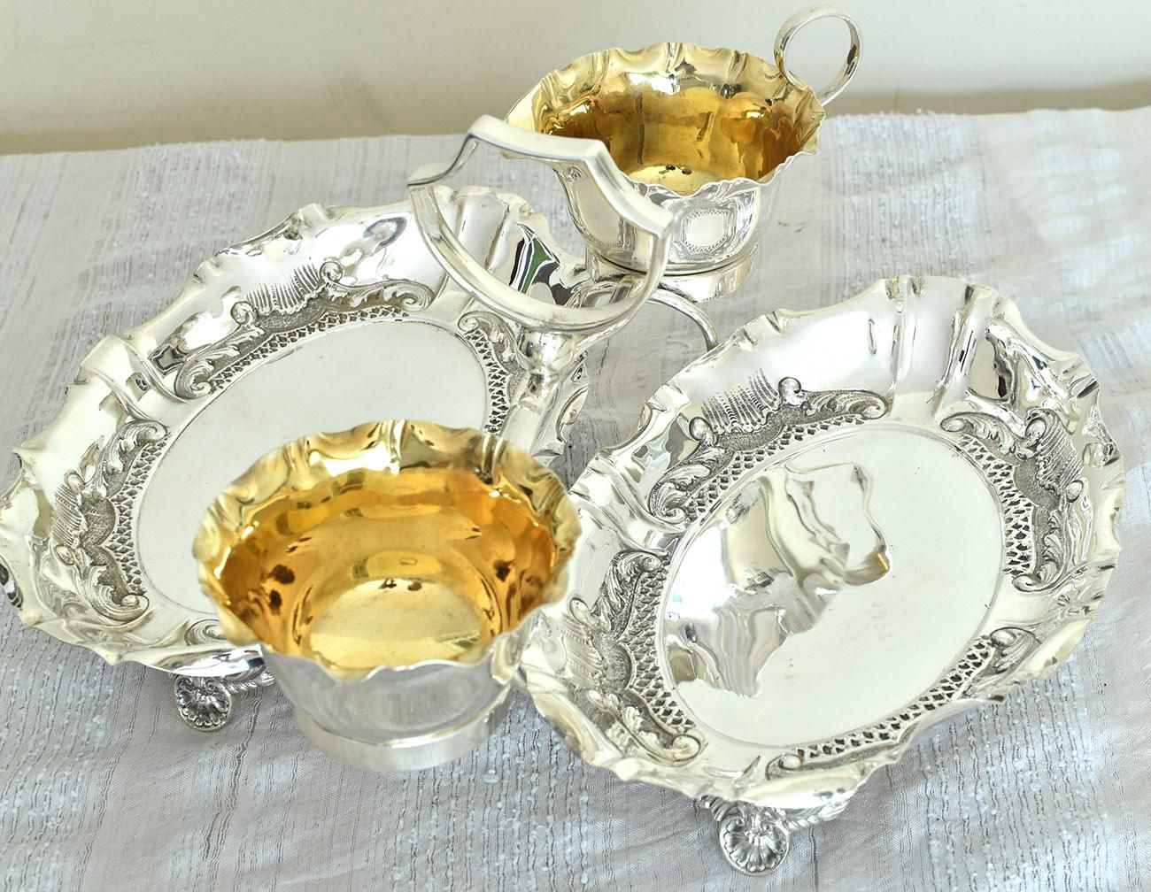 英国アンティーク銀器【シルバープレート】ストロベリーサービング