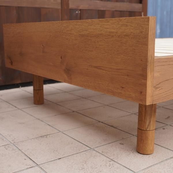 値下げ/unico(ウニコ)より木の表情を生かしたカジュアルな印象のADDAY