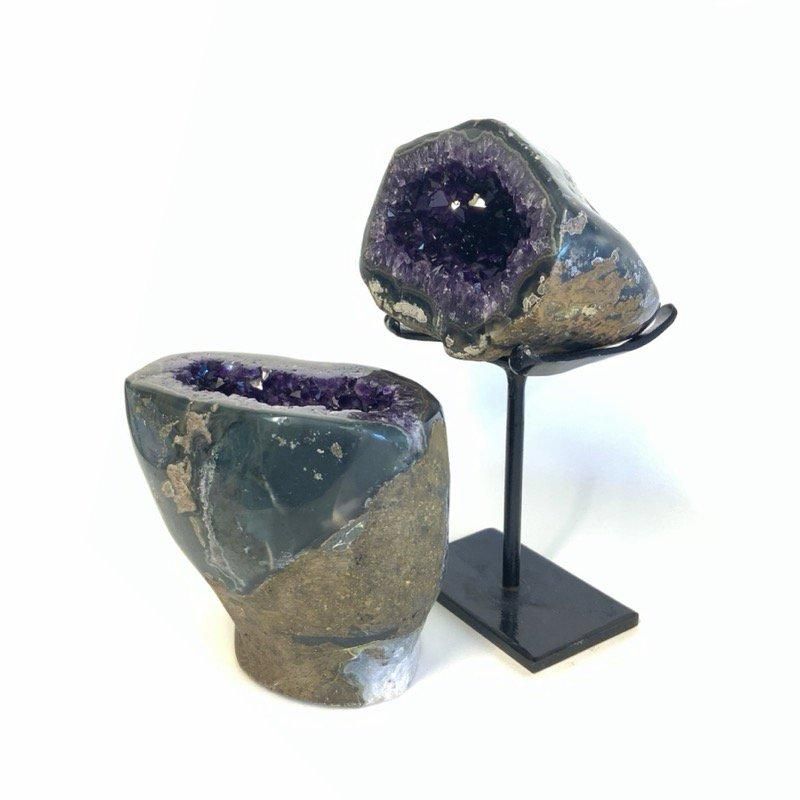 アメシスト ジオード ウルグアイ産 台付き 】 蓋つき アメジストドーム