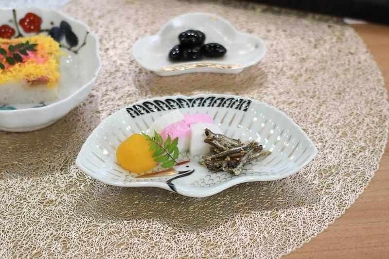 徳幸窯 錦鶴絵鶴型銘々皿