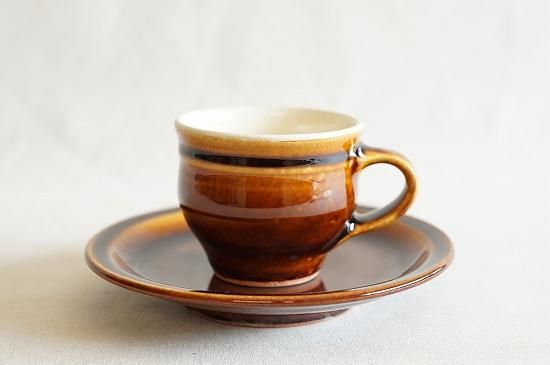 出西窯 カップ＆ソーサー（飴） - うつわと暮らしの道具 mokodi モコディ