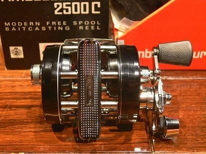 ABU Garcia / アブ ガルシア 【アブ アンバサダー Ambassadeur 2500C