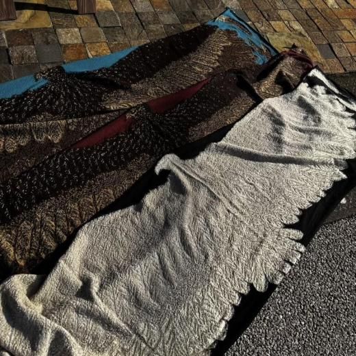 KAPITAL] 縮絨ウールラメ大鷲マフラー - TAKE FIVE | テイクファイブ