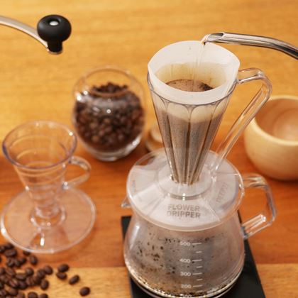 吸うだけで本格コーヒーが飲める!? 「フィルター付きストロー」を試し