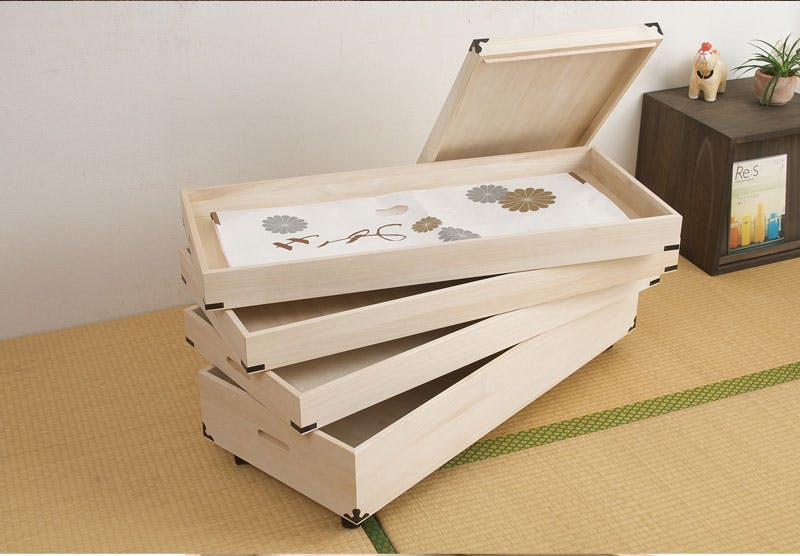 キャスター付き桐衣装箱4段 浅浅浅深型 隅金具付 桐衣装ケース4段 高級