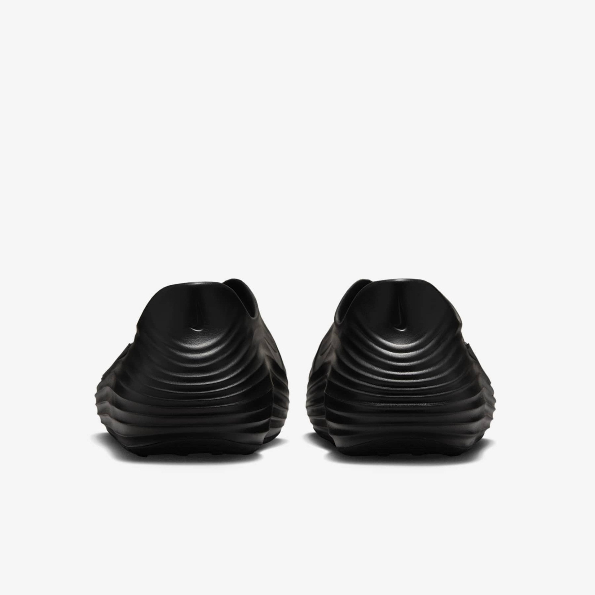 ReactX Rejuven8 Triple Black - Nike