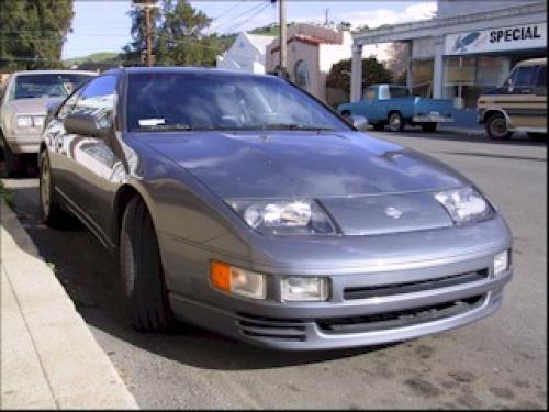 Oxford Gray Metallic Touchup Paint (KL1) for a 1992 Nissan Z