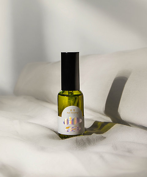 P.Seven茶香水（P.Seven） ピロースプレー 富里 通販 | 【ISETAN