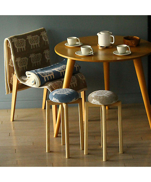 スツール ヒツジ ブルー | KLIPPAN/クリッパン | 三越伊勢丹オンライン