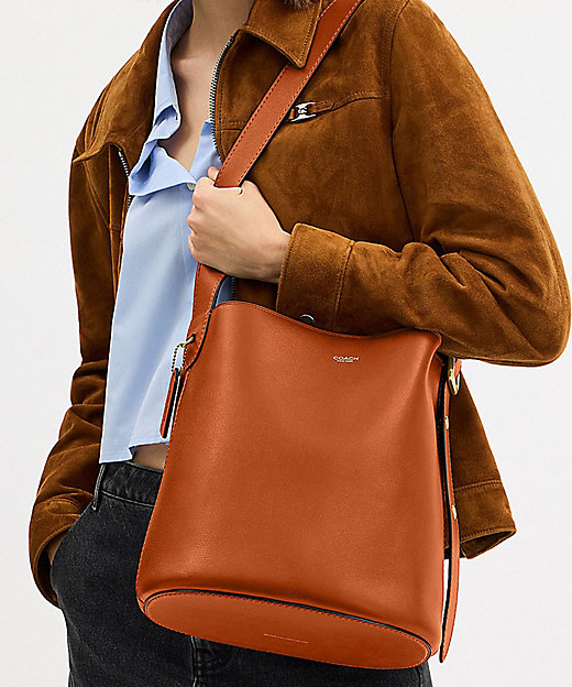 ブリーカー バケット バッグ | COACH/コーチ | 三越伊勢丹オンライン