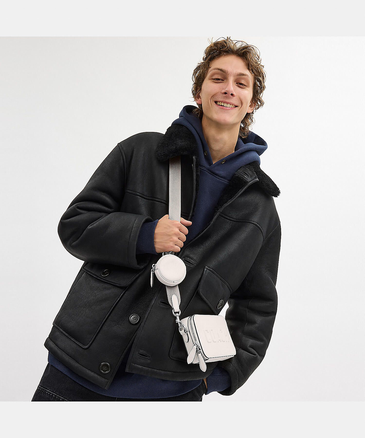 チャーター スリム クロスボディ・コーチ グラフィック | COACH/コーチ