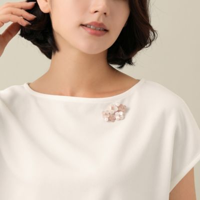 シェルフラワー ブローチ VBMV5025 XP | VENDOME BOUTIQUE