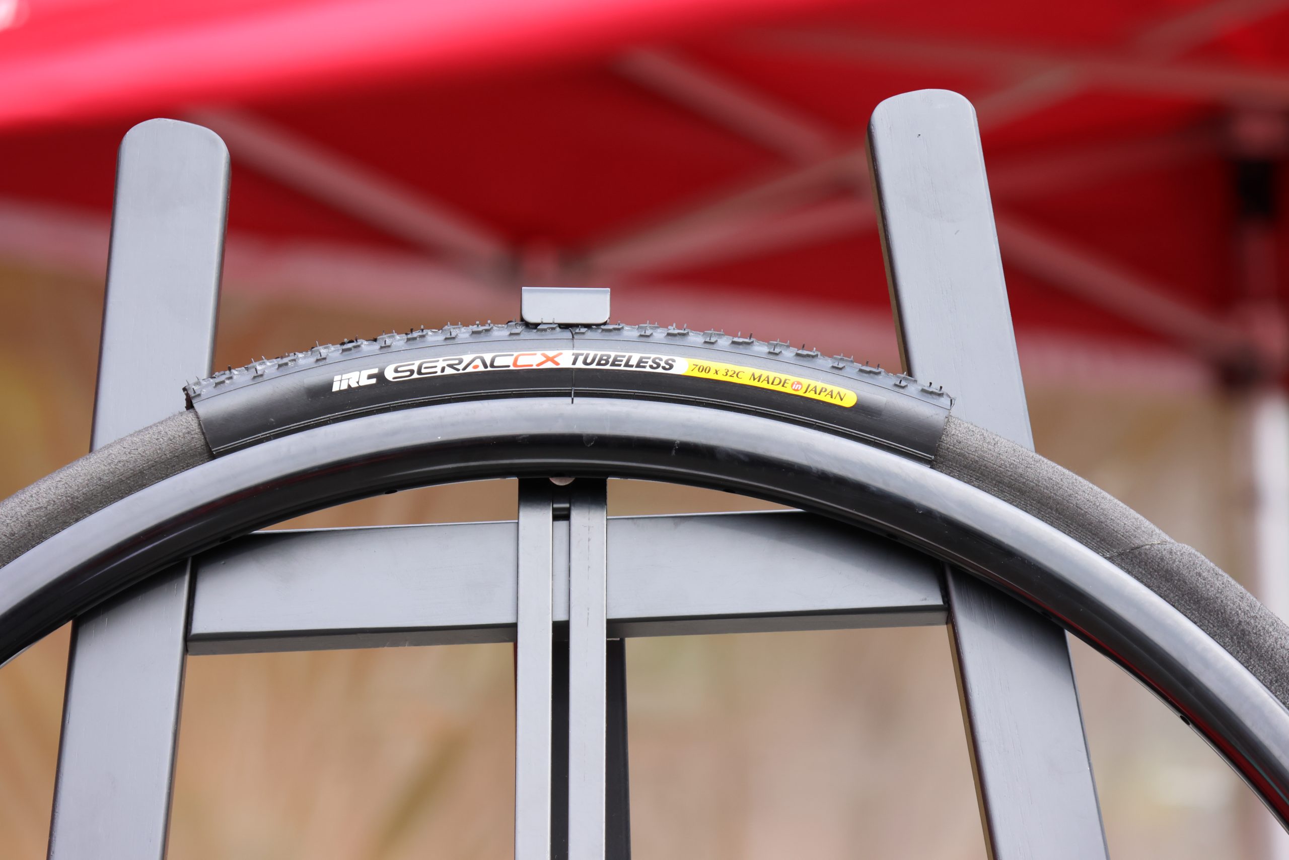 新製品】シクロクロス用タイヤインサート「INNER SAVER」（インナー