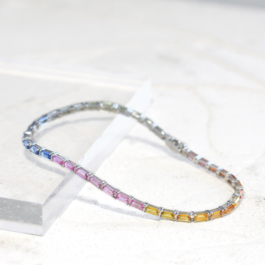マルチカラーサファイア テニスブレスレット – JaMais Jewelry