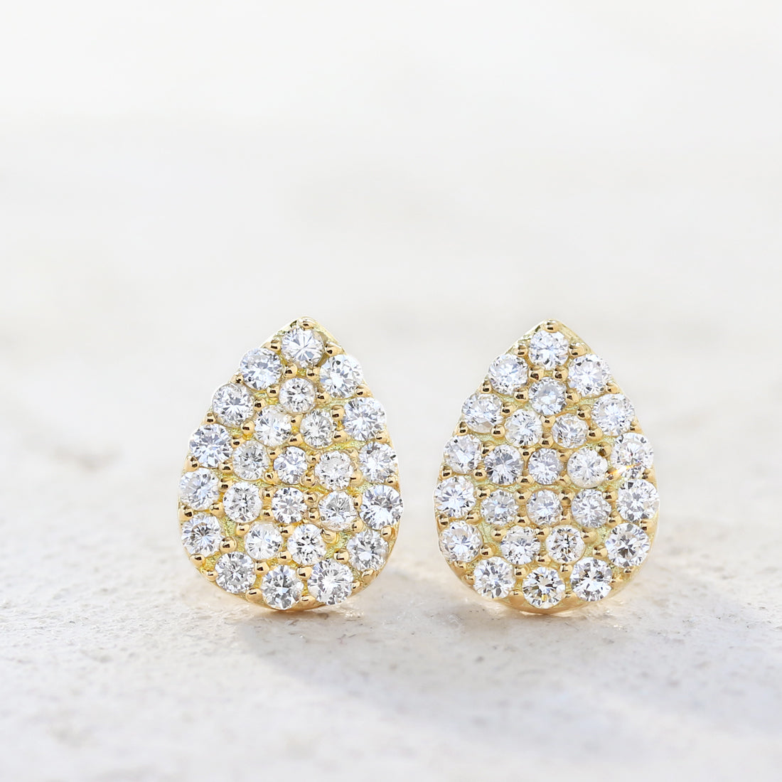 ティアドロップ パヴェダイヤモンドピアス YG – JaMais Jewelry