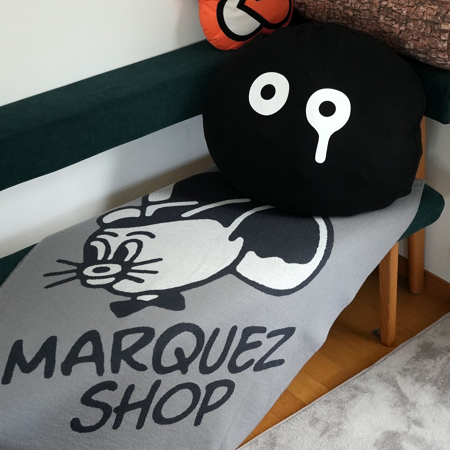 toiro knitwear × MARQUEZ SHOP / MARQUEZ Big-Stole｜ウール100