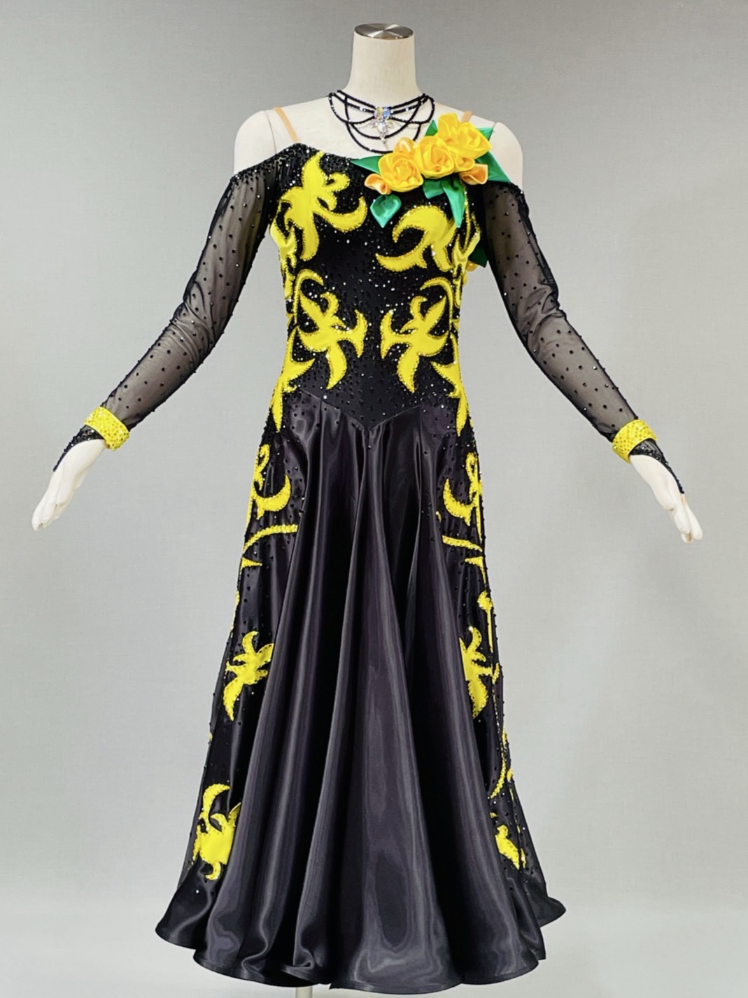 社交ダンスの衣装レンタル専門店「ダンスブティック JOAN（ジョアン