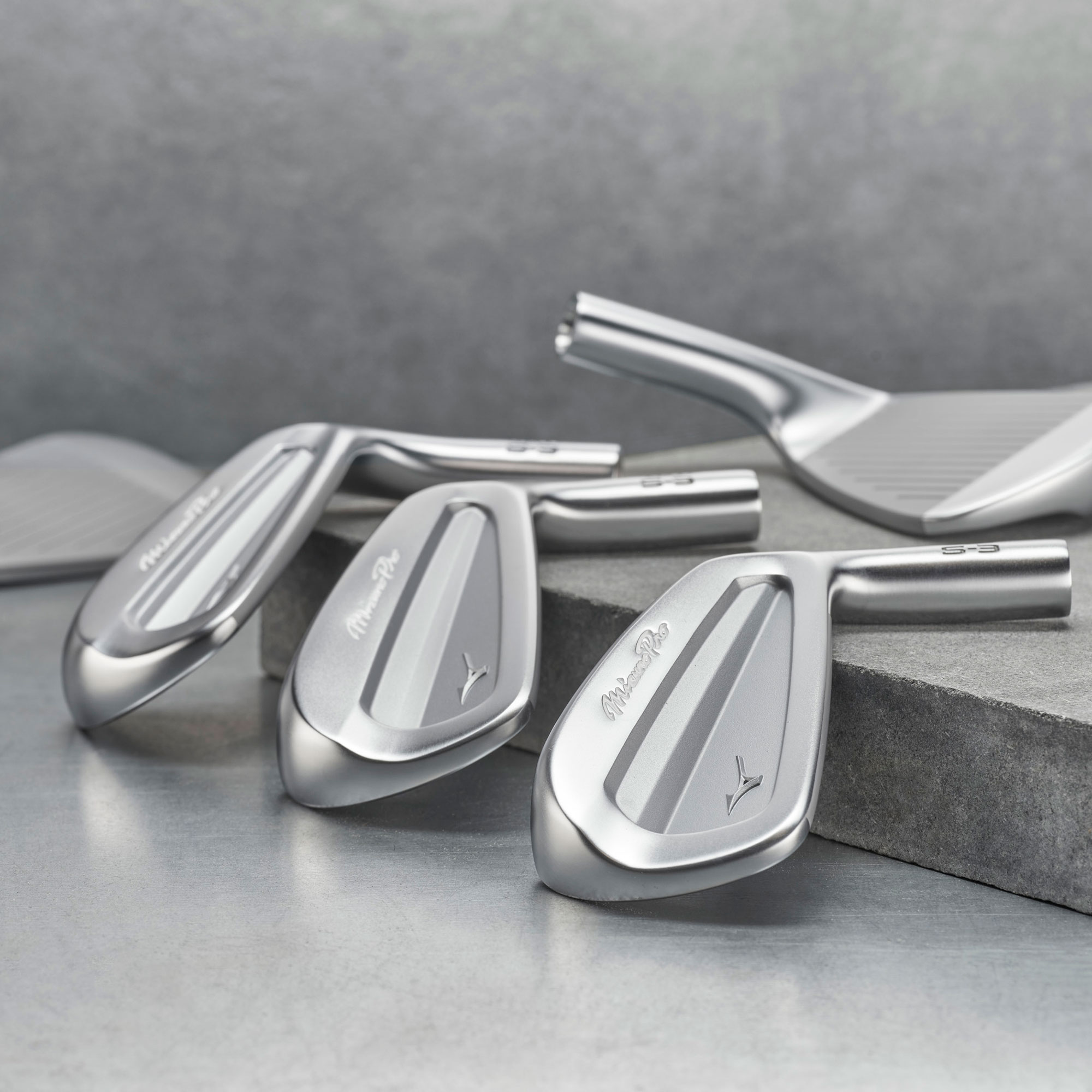 Mizuno Pro S-3 アイアン6本組(No.5～9、PW)(Dynamic Gold 120